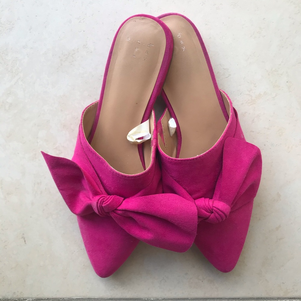 A new day pink flats/mules
